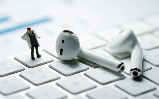 帶耳機危害有哪些，會影響聽力嗎？三大傷耳習慣及危害解析